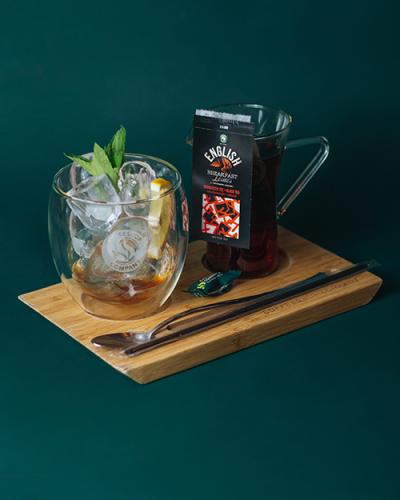 Peach and Lemon-Balm Iced Tea